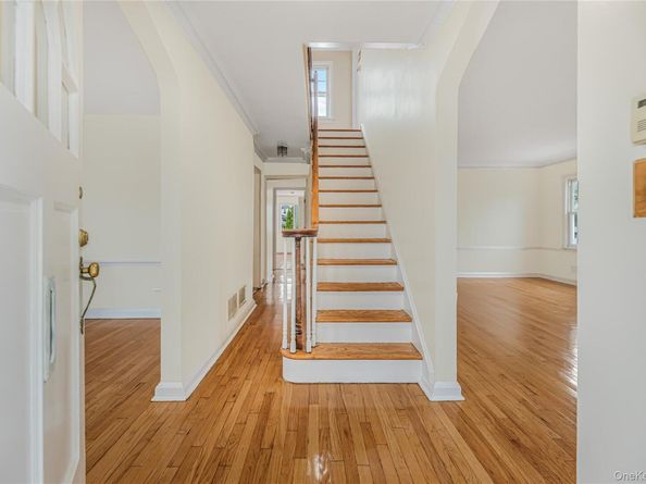 53 Holly Street, Yonkers NY 10704