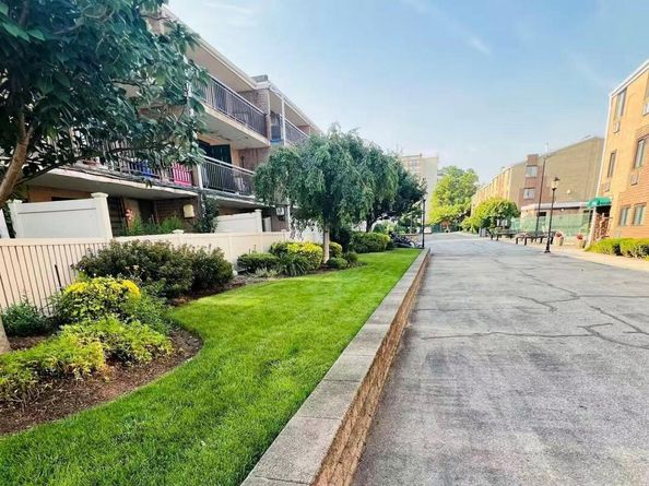 2524 120th Street 2, Flushing NY 11354