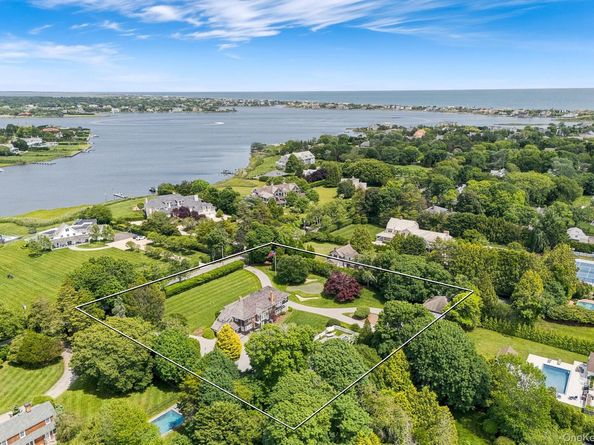41 Seafield Lane, Westhampton Beach NY 11978