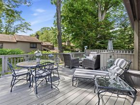 227 Hamlet Drive, Jericho NY 11753
