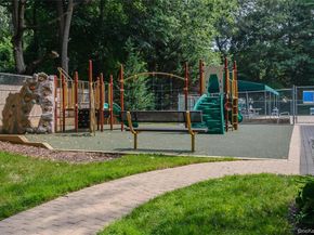 227 Hamlet Drive, Jericho NY 11753