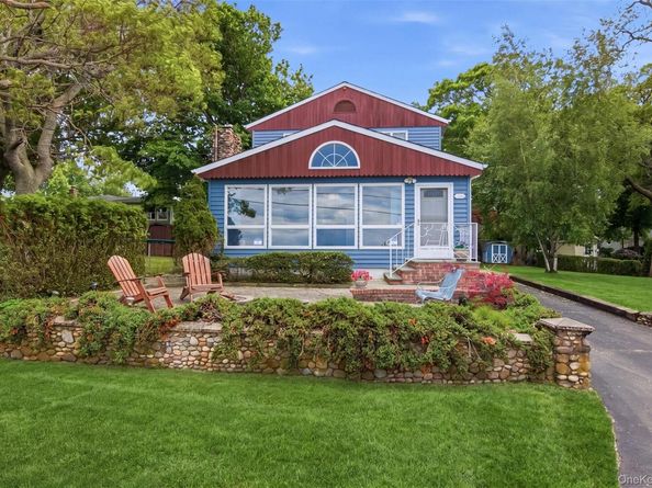 120 Soundview Drive, Rocky Point NY 11778