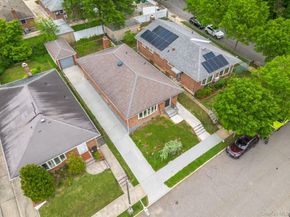22659 76th Road, Oakland Gardens NY 11364