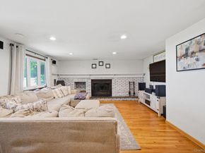 16 Valley Street, Ronkonkoma NY 11779