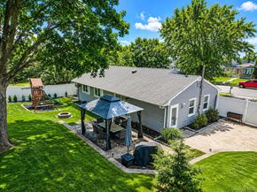 16 Valley Street, Ronkonkoma NY 11779