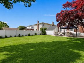 27 Alice Court, East Rockaway NY 11518
