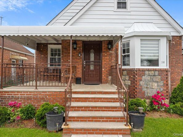 98 Sussex Road, Elmont NY 11003