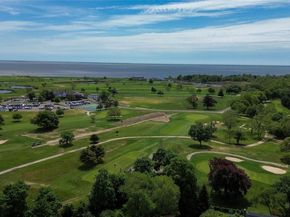 4 Russett Lane, Great River NY 11739