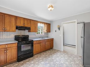 4 Russett Lane, Great River NY 11739