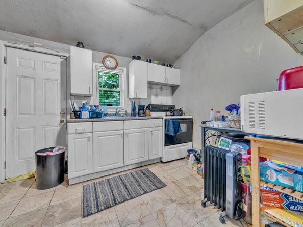 656 Taylor Avenue, Patchogue NY 11772