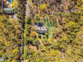 41 N Cozine Road, Manorville NY 11949