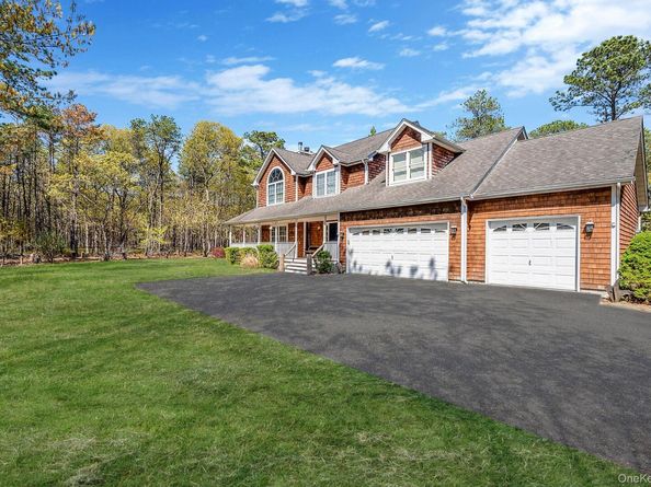 41 N Cozine Road, Manorville NY 11949