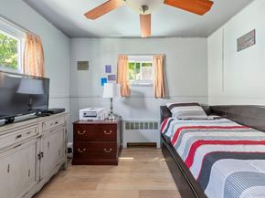 12 Leslie Lane, Massapequa NY 11758