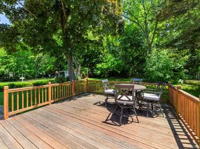 12 Leslie Lane, Massapequa NY 11758