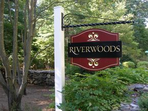 17 Cross River Road, Mount Kisco NY 10549