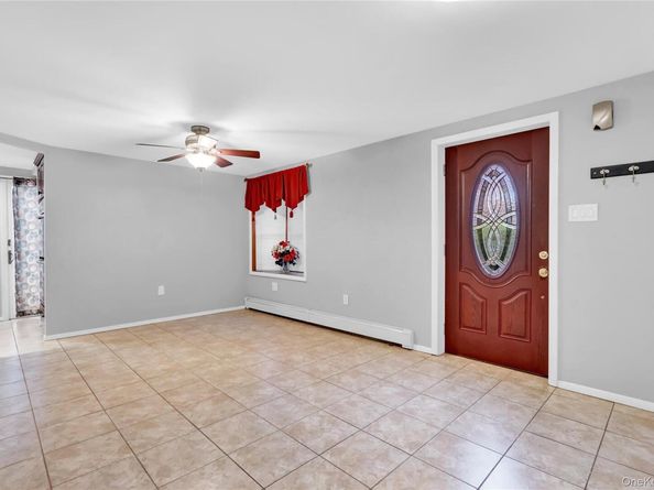 3 Imperial Drive, Selden NY 11784