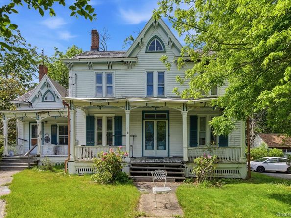 215 Main Street, Cold Spring Harbor NY 11724