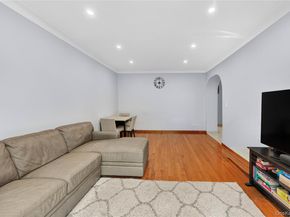69-09 108th St 504, Forest Hills NY 11375