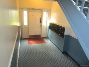 324 Post Avenue 1G, Westbury NY 11590