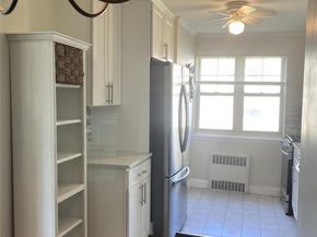 324 Post Avenue 1G, Westbury NY 11590