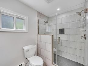 29 Pearsall Street, Babylon NY 11702