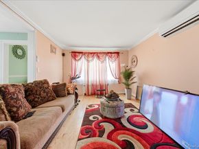 2752 Fish Avenue, Bronx NY 10469