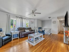 20 Rochelle Court, Amityville NY 11701