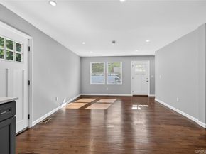 68 Cyprus Avenue, Brentwood NY 11717