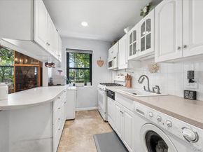 14 Manchester Road 2L, Eastchester NY 10709