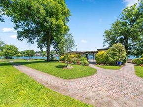 14 Manchester Road 2L, Eastchester NY 10709
