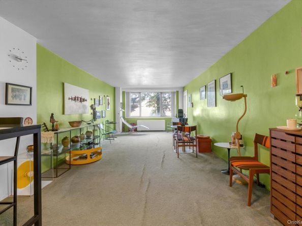 61-20 Grand Central Parkway A208, Forest Hills NY 11375