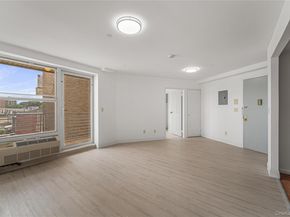81-15 Queens Boulevard 4H, Elmhurst NY 11373