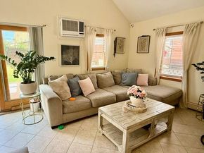 106 E 7th Road, Broad Channel NY 11693