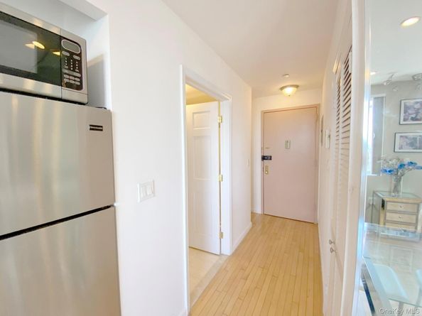 143-26 41st Avenue 9C, Flushing NY 11355