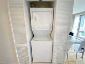 143-26 41st Avenue 9C, Flushing NY 11355