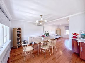 311 Southwood Circle, Syosset NY 11791