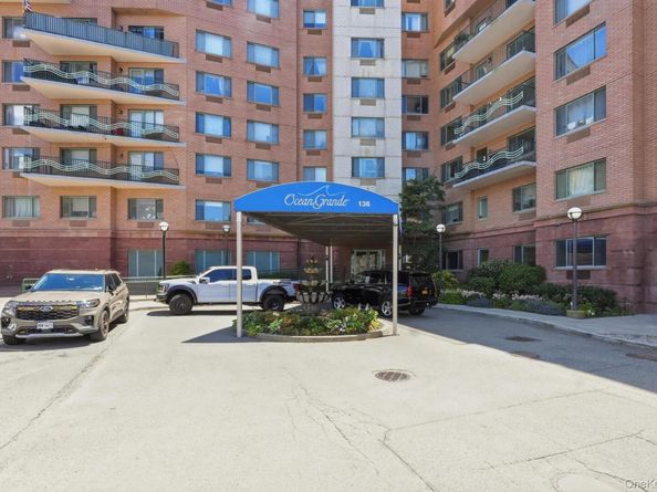 136 Beach 117th Street 7J, Rockaway Park NY 11694