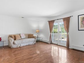 6 Carol Court, East Setauket NY 11733