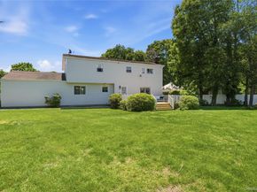 6 Carol Court, East Setauket NY 11733