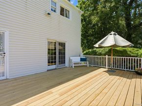 6 Carol Court, East Setauket NY 11733