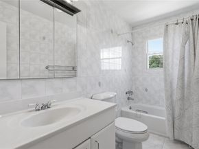 6 Carol Court, East Setauket NY 11733