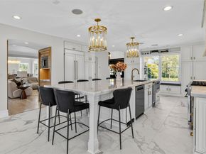 10 Magoun Road, West Islip NY 11795