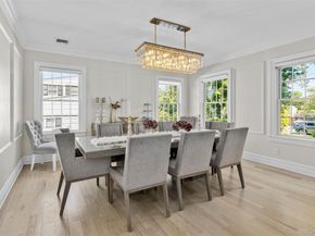 10 Magoun Road, West Islip NY 11795