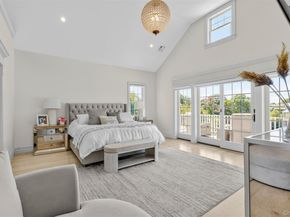 10 Magoun Road, West Islip NY 11795