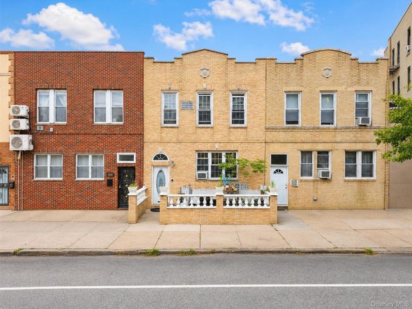 8118 7th Avenue, Brooklyn NY 11228