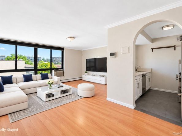 9921 4th Avenue 2H, Brooklyn NY 11209