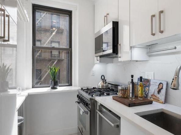 350 Cabrini Boulevard 7N, New York (Manhattan) NY 10040