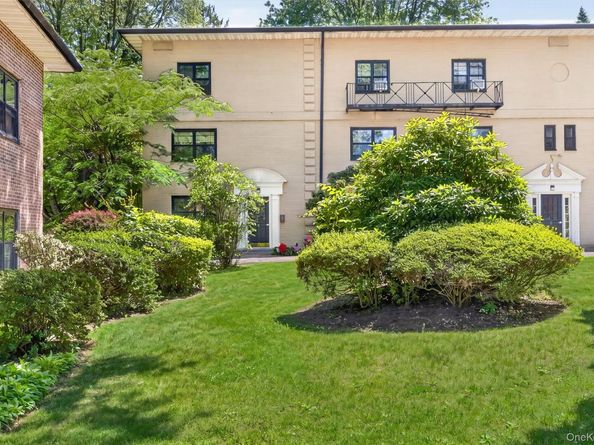 6 Manchester Road 2L, Eastchester NY 10709