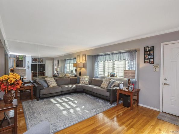 32 Ramsey Road, Commack NY 11725