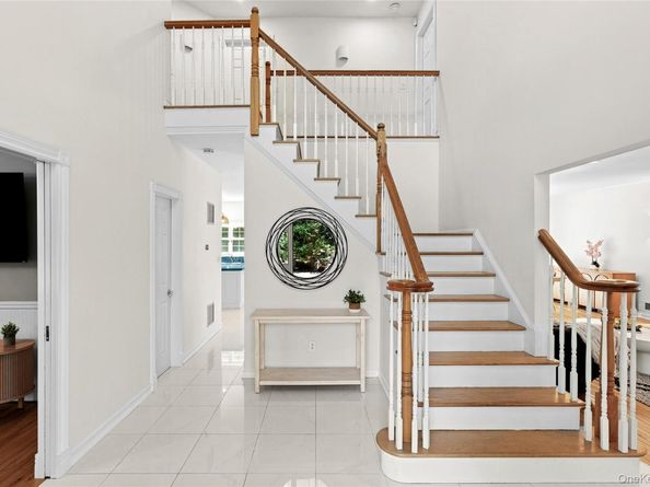 411B Mill Road, Westhampton NY 11977